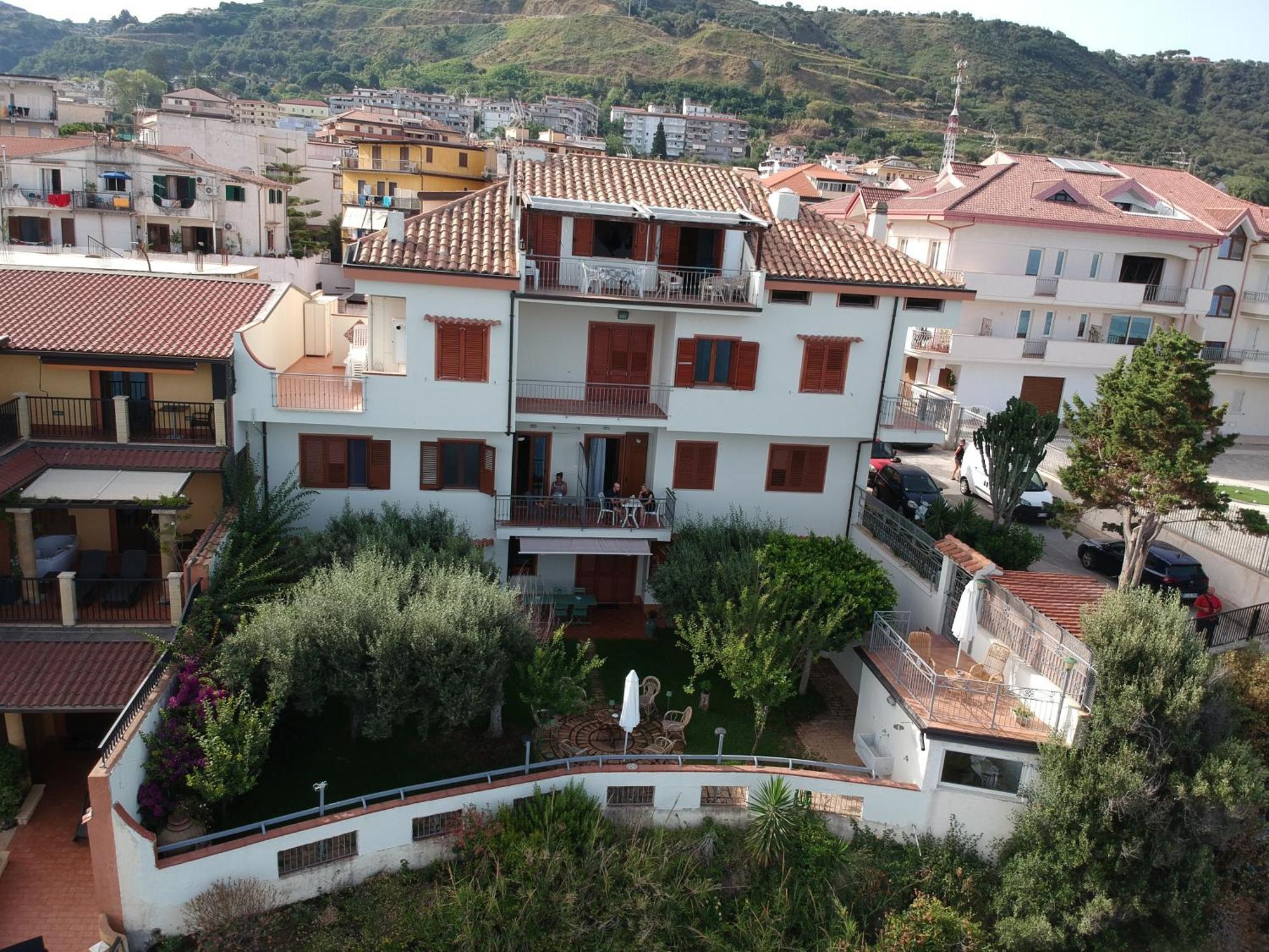 Caia Appartamenti Tropea Luaran gambar